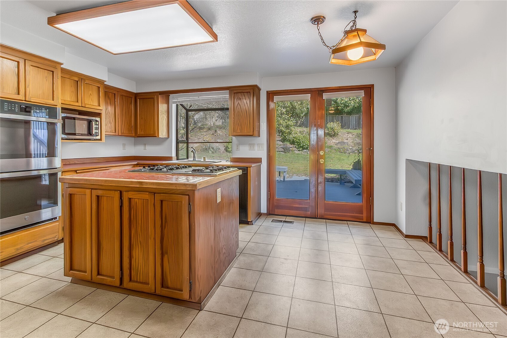 1345 N Juniper Street , Tacoma, WA 98406