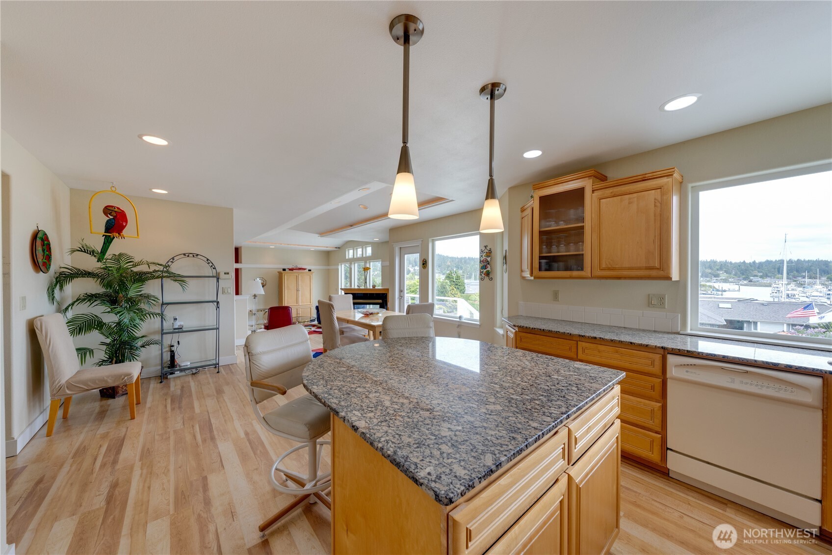 837 Shoshone Drive , La Conner, WA 98257-9621
