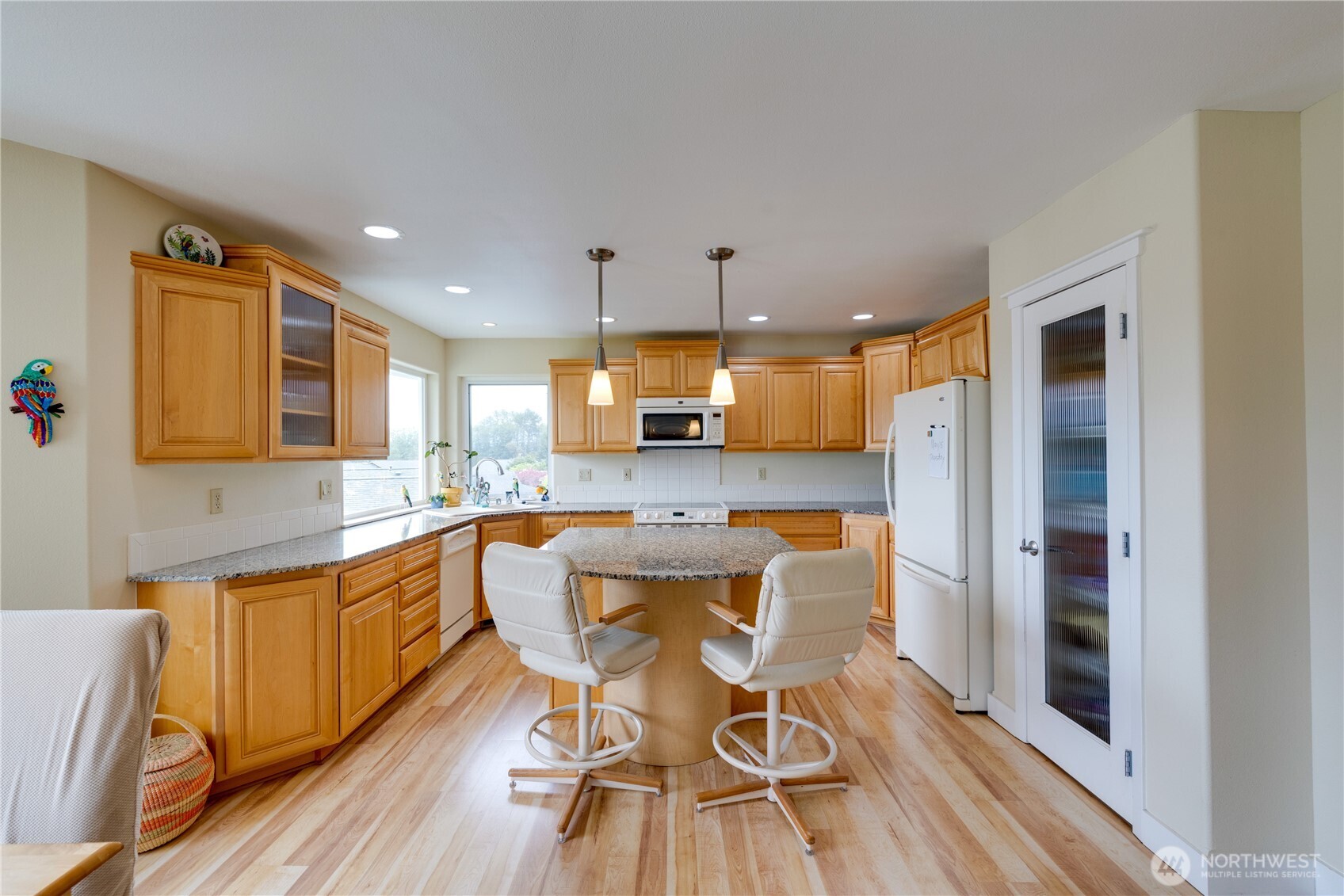 837 Shoshone Drive , La Conner, WA 98257-9621