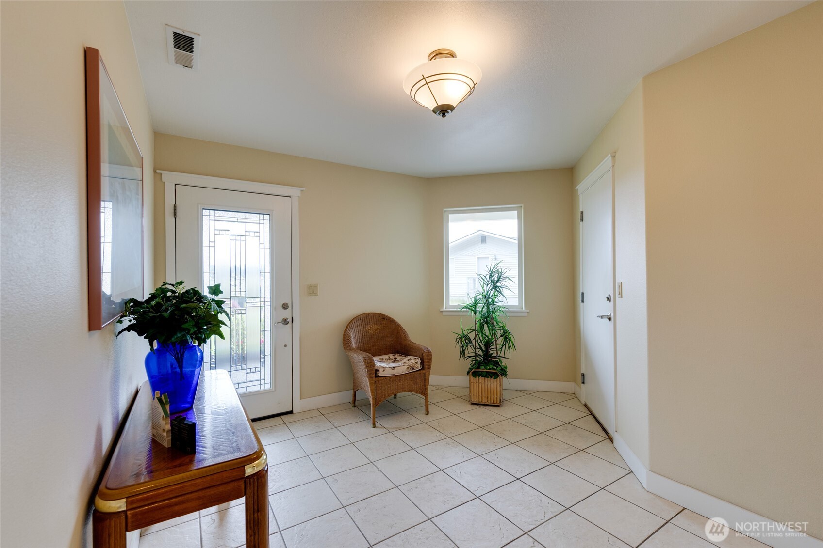 837 Shoshone Drive , La Conner, WA 98257-9621