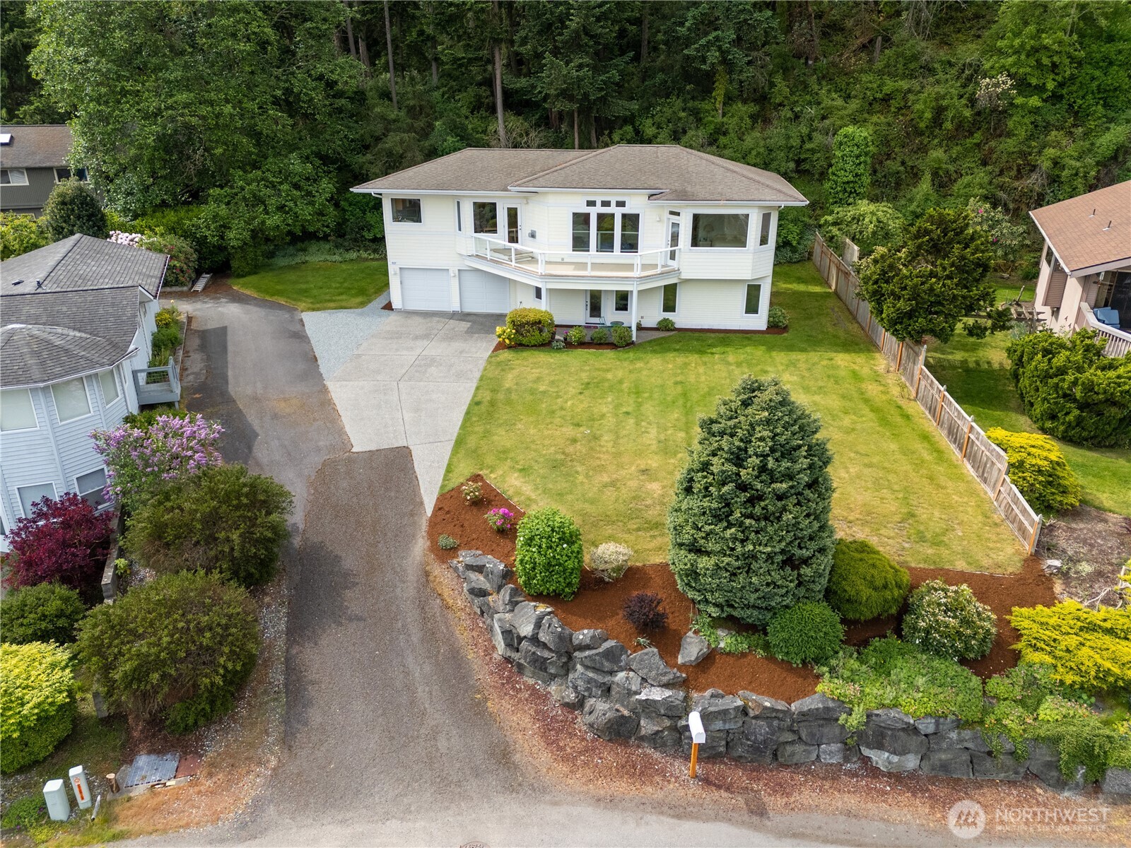 837 Shoshone Drive , La Conner, WA 98257-9621