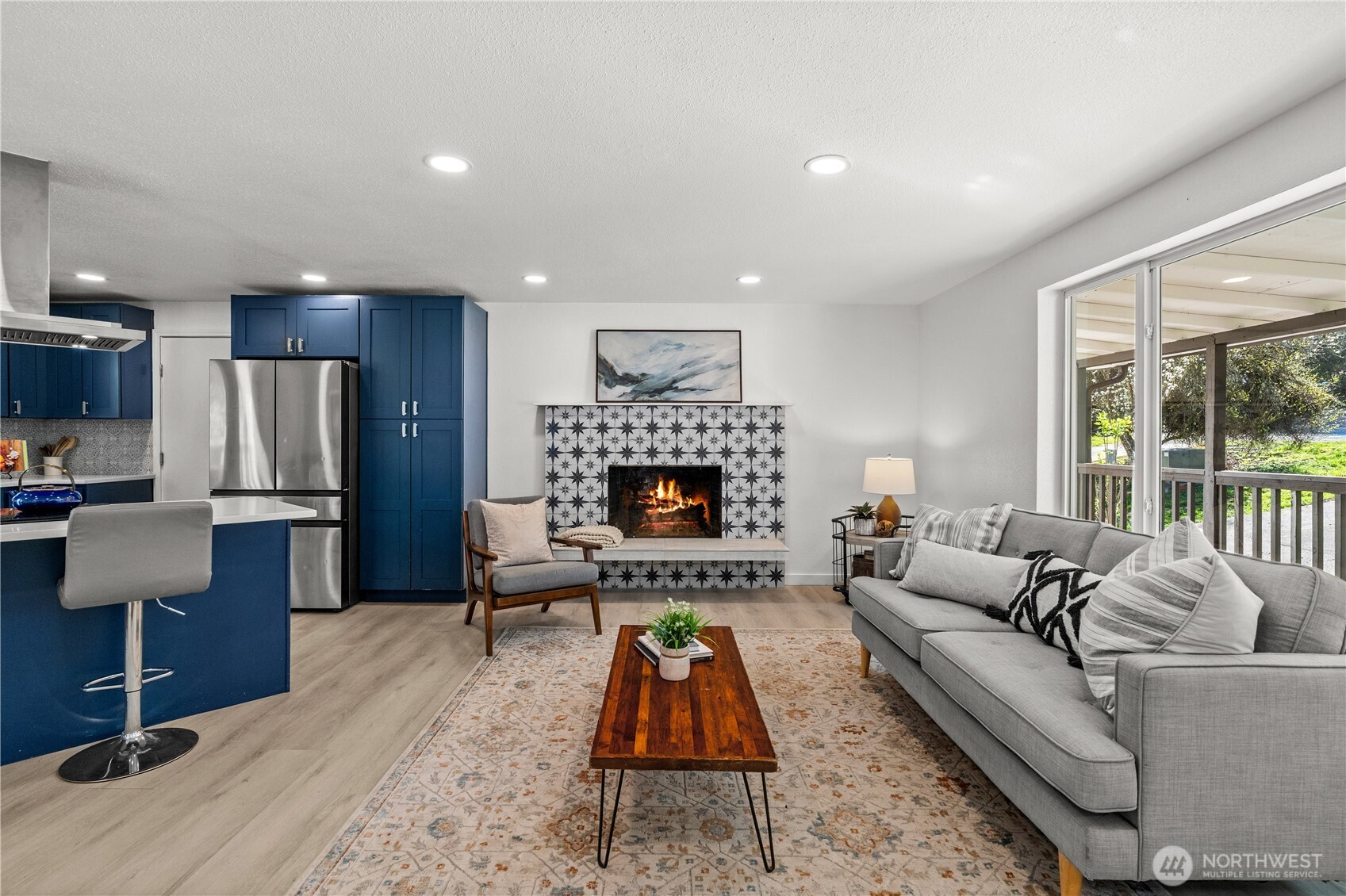 12615 68th Avenue Ct E, Puyallup, WA 98373-8821