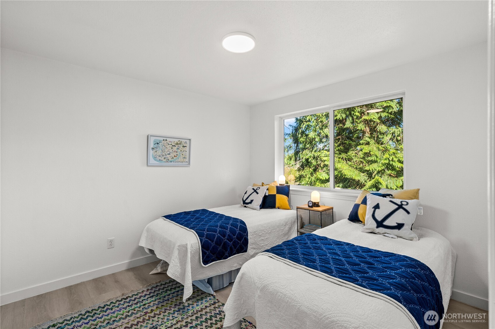 12615 68th Avenue Ct E, Puyallup, WA 98373-8821