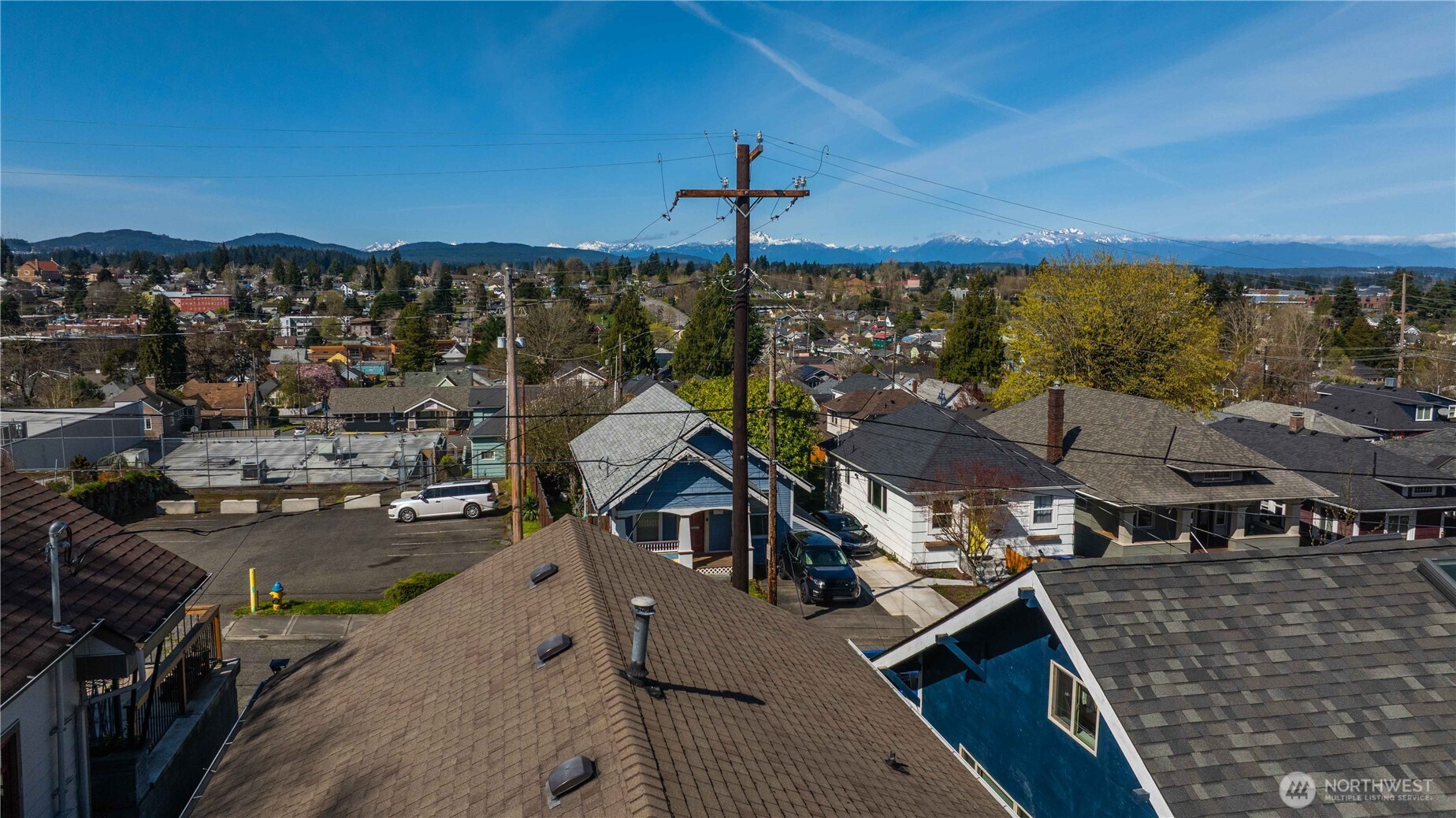 916 Pleasant Avenue , Bremerton, WA 98337