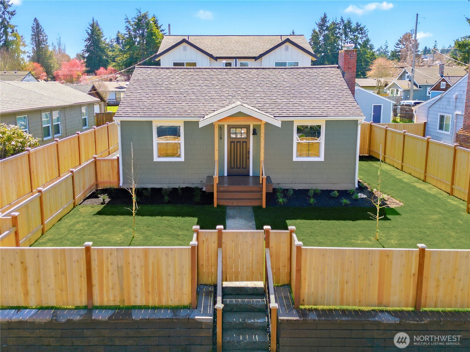 5128 N 39th Street , Tacoma, WA 98407