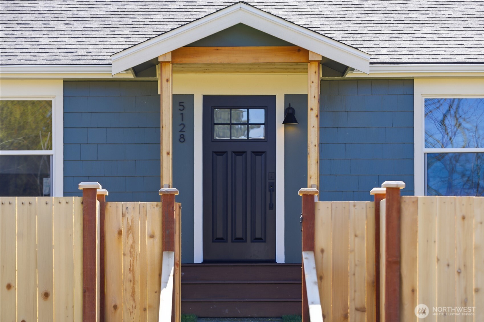 5128 N 39th Street , Tacoma, WA 98407