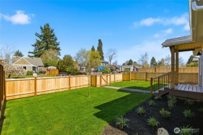 5128 N 39th Street , Tacoma, WA 98407 - Photo 3