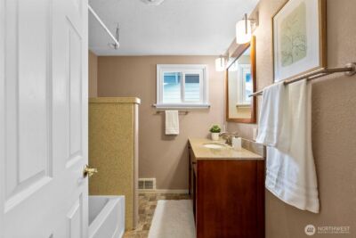 3645 67th Avenue W, University Place, WA 98466 - Photo 13