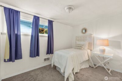 3645 67th Avenue W, University Place, WA 98466 - Photo 14
