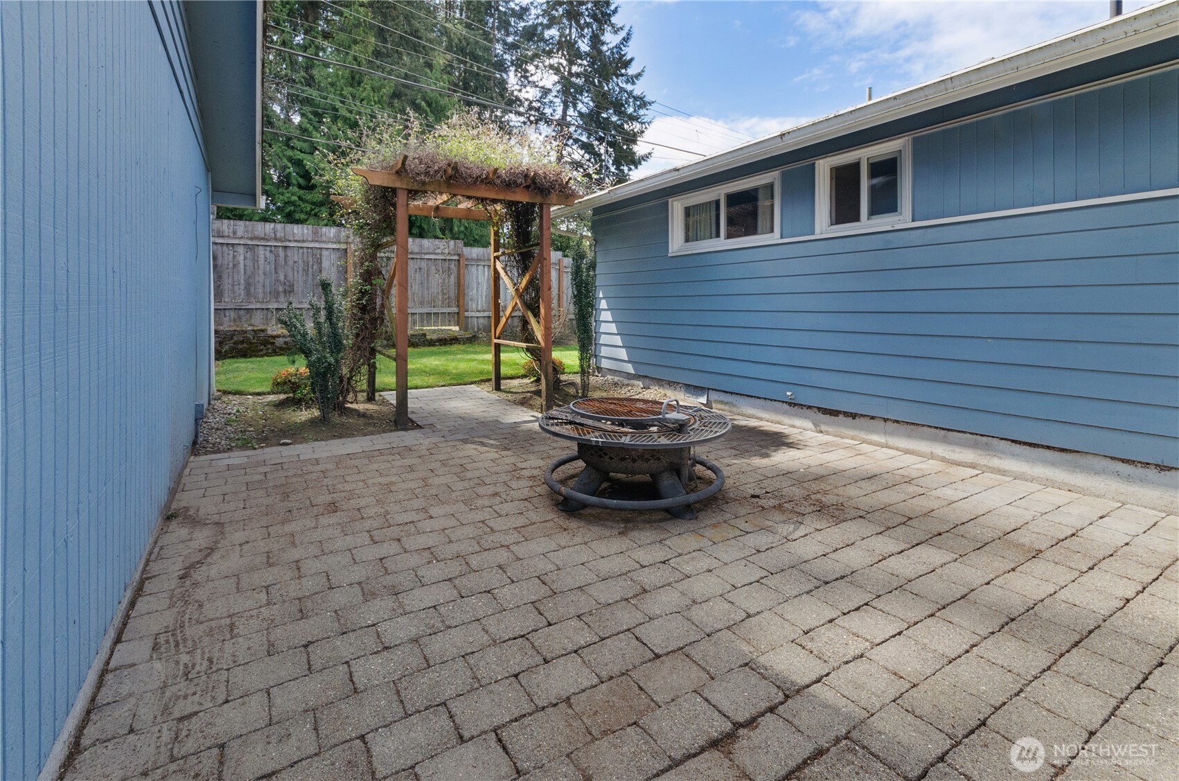 3645 67th Avenue W, University Place, WA 98466