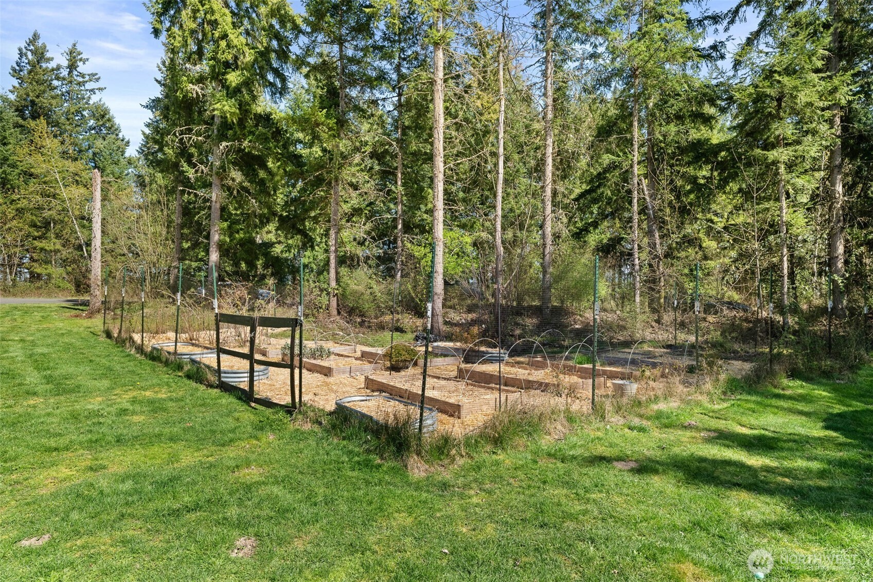 14229 Rainier View Drive SE, Yelm, WA 98597-6722