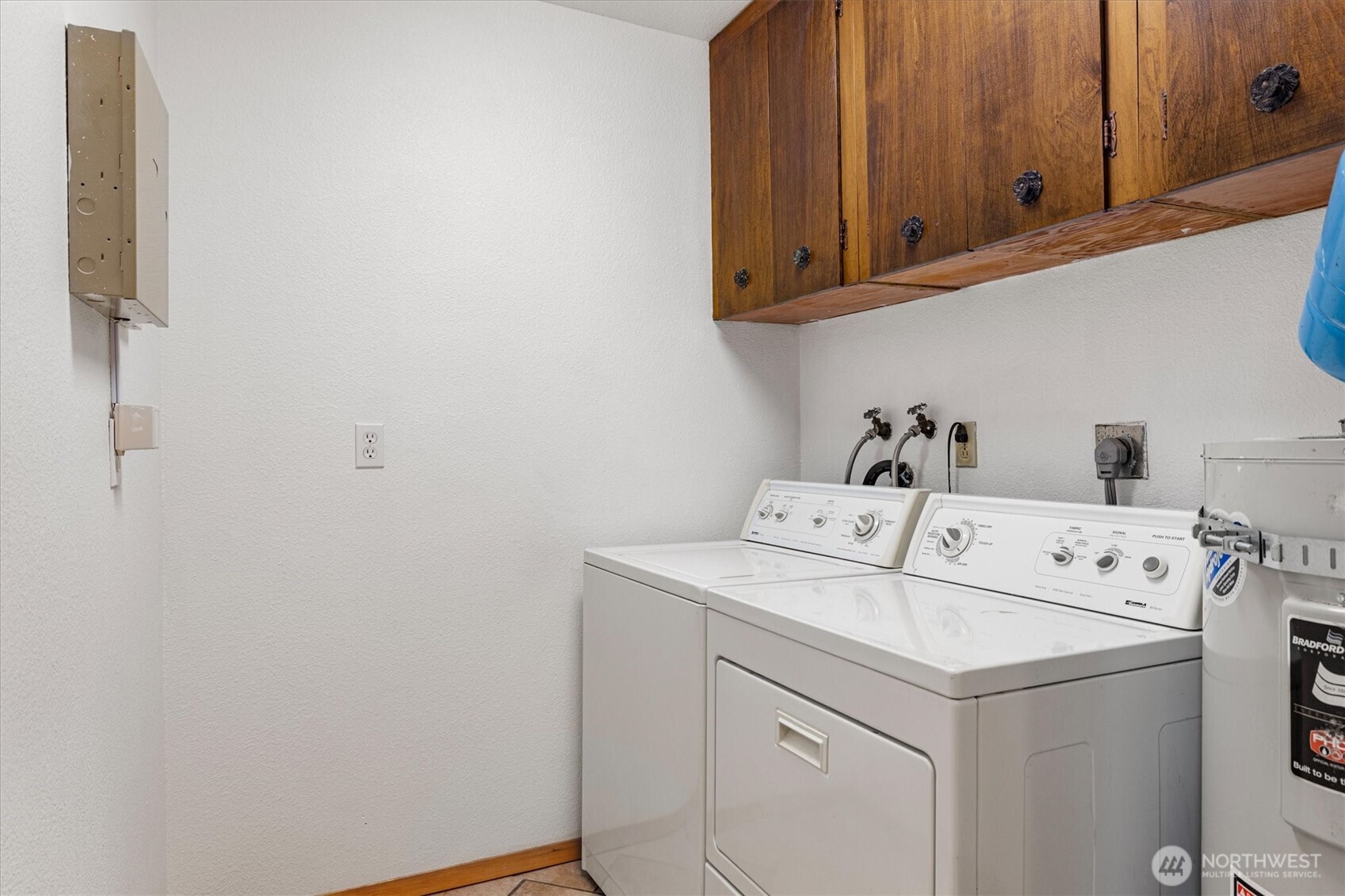 13648 28th Place S, SeaTac, WA 98168