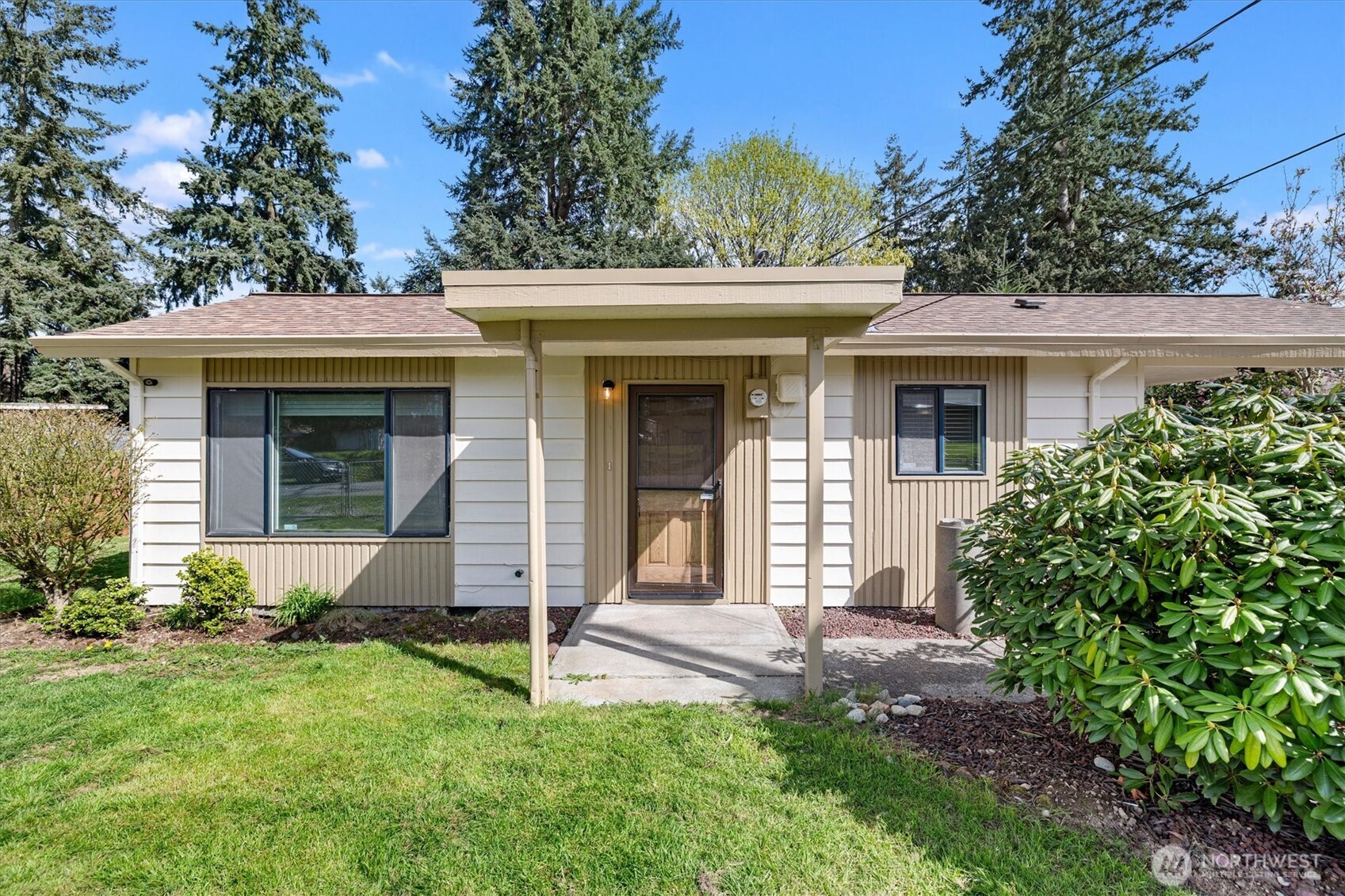 13648 28th Place S, SeaTac, WA 98168