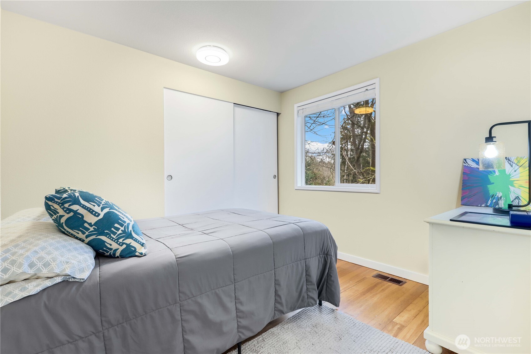 14142 97th Avenue NE, Kirkland, WA 98034