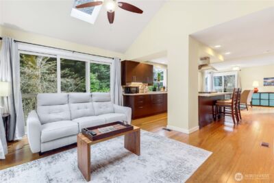 14142 97th Avenue NE, Kirkland, WA 98034 - Photo 8