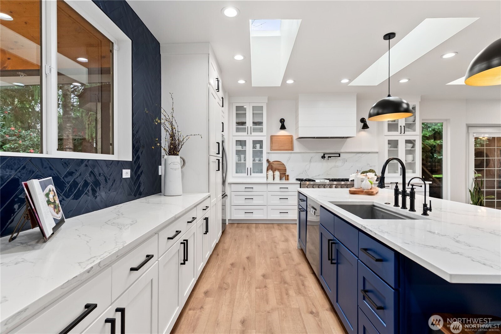 2518 Cincinnati Street , Steilacoom, WA 98388