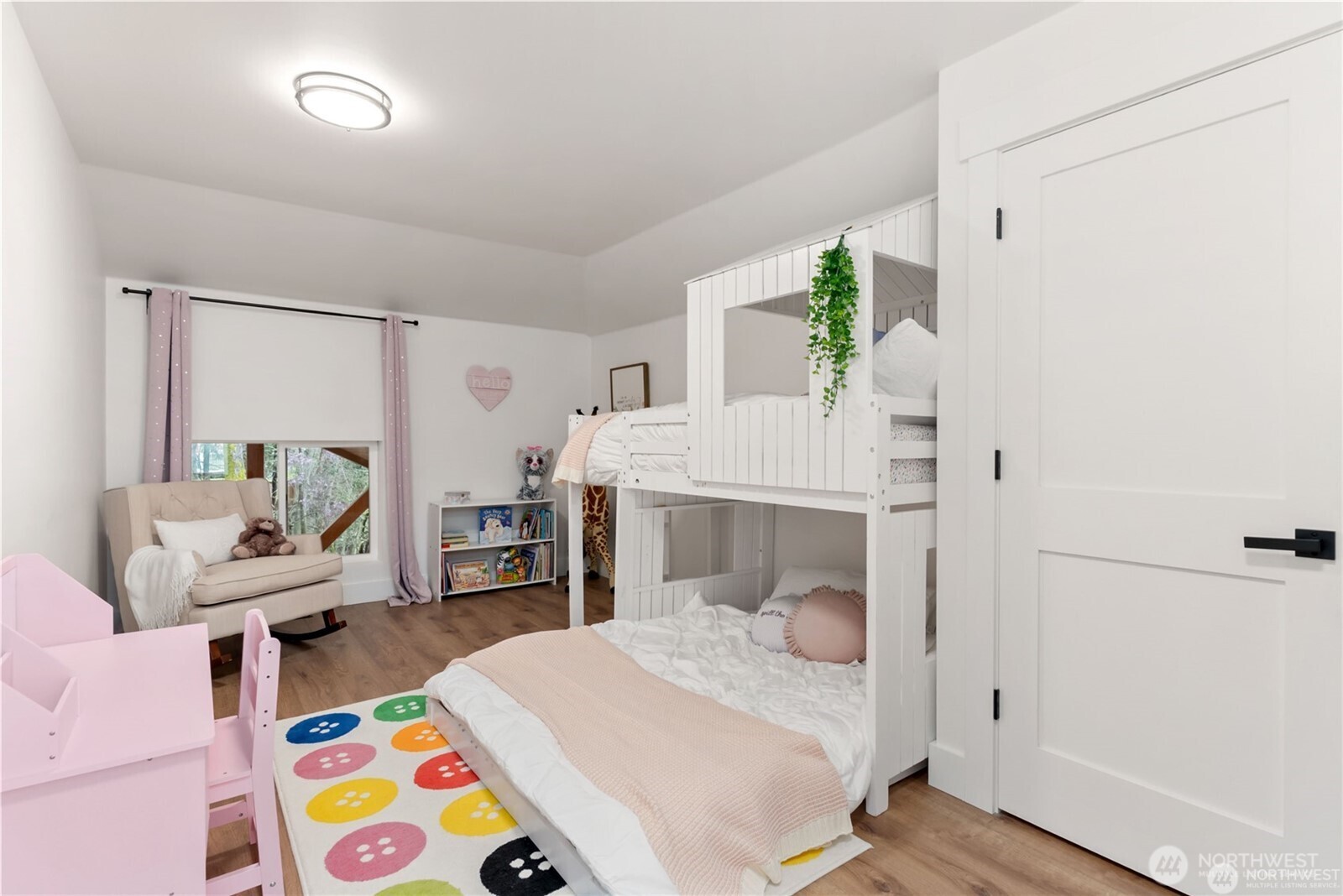 2518 Cincinnati Street , Steilacoom, WA 98388