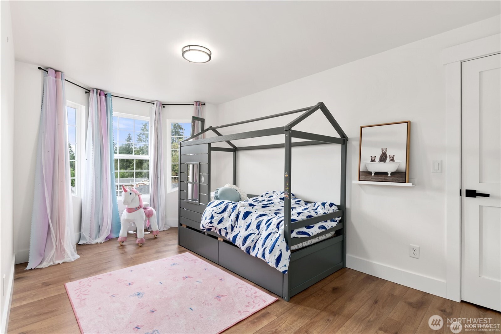 2518 Cincinnati Street , Steilacoom, WA 98388