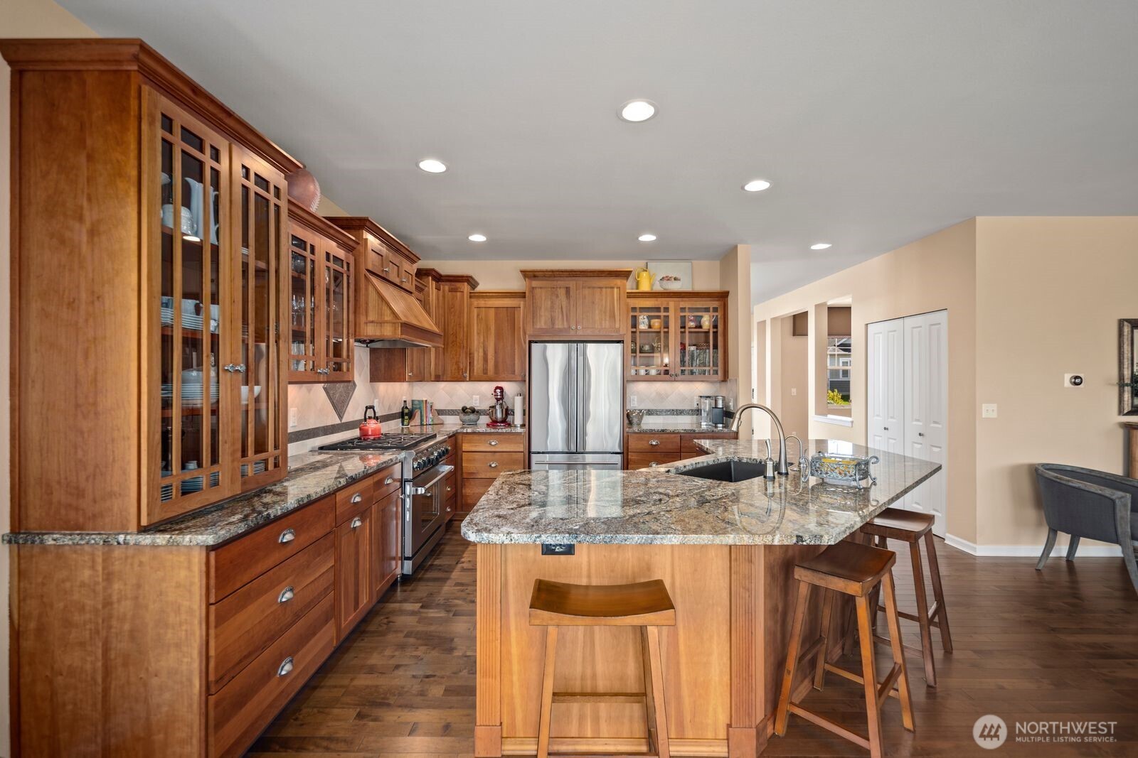 5120 S 214th Way #10, Kent, WA 98032