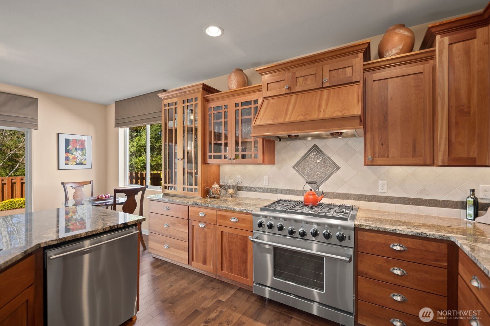 5120 S 214th Way #10, Kent, WA 98032