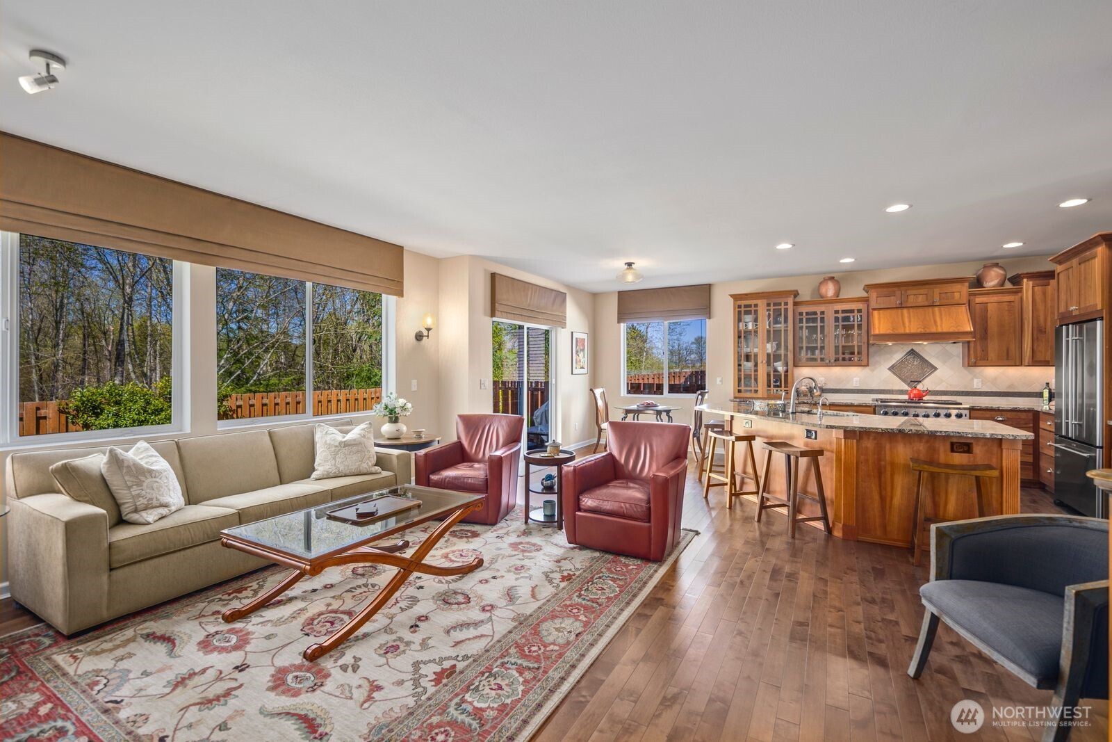 5120 S 214th Way #10, Kent, WA 98032