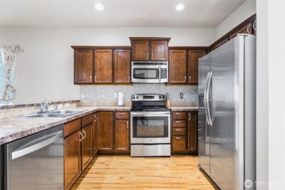 1610 179th Street Ct E, Spanaway, WA 98387 - Photo 10