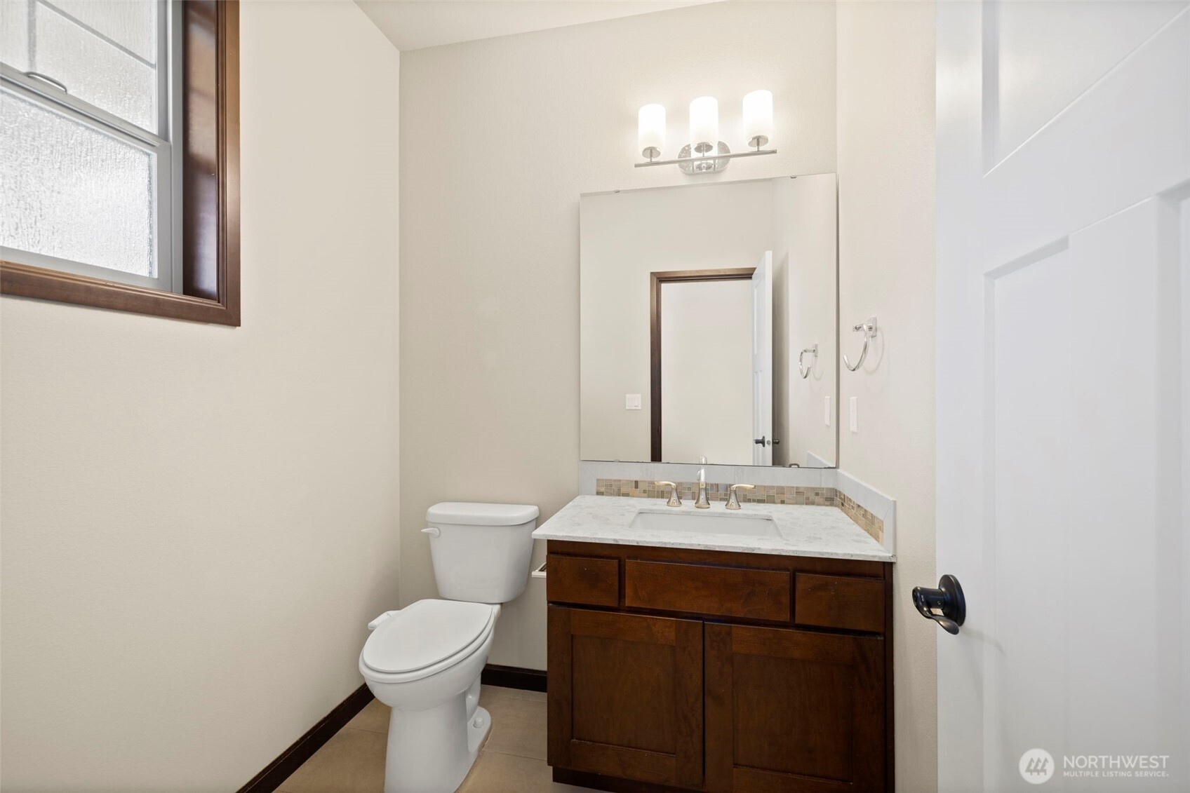 17004 11th Place W, Lynnwood, WA 98037