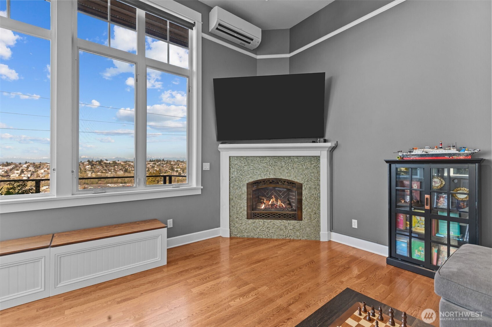 2200 11th Avenue W #A, Seattle, WA 98119