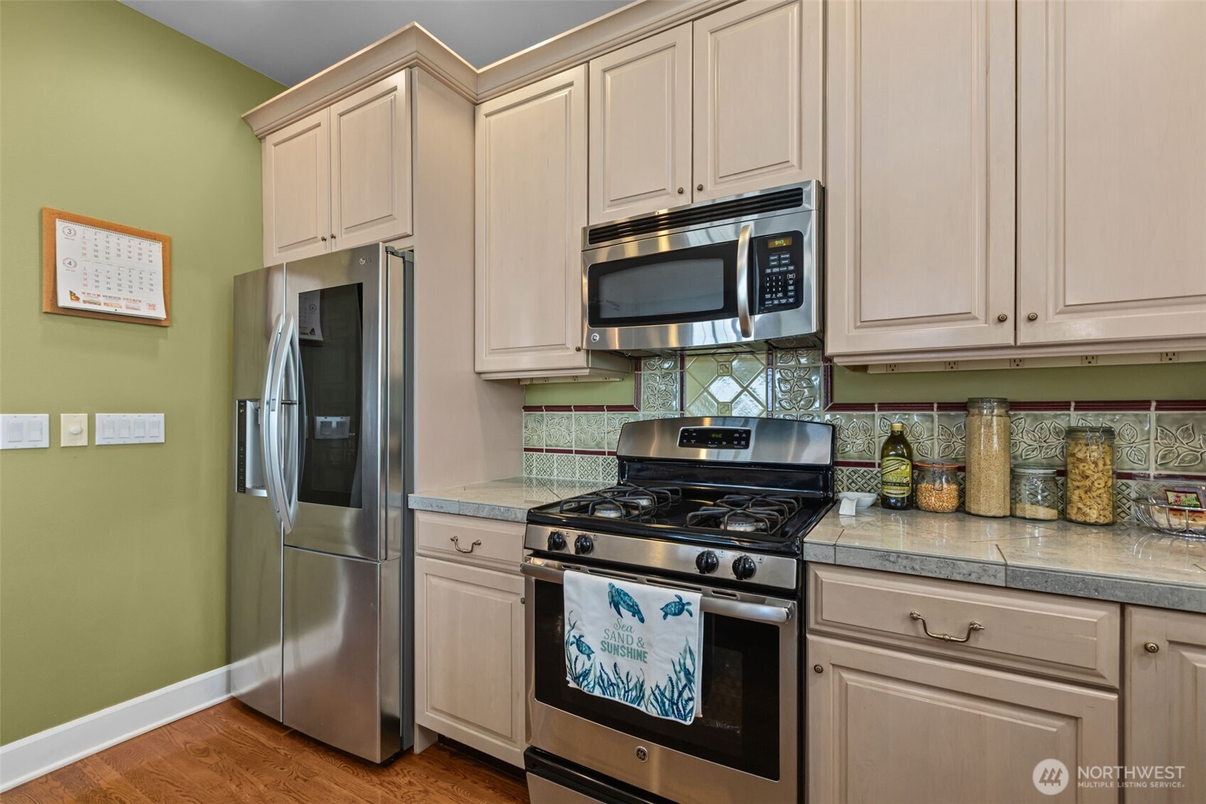 2200 11th Avenue W #A, Seattle, WA 98119