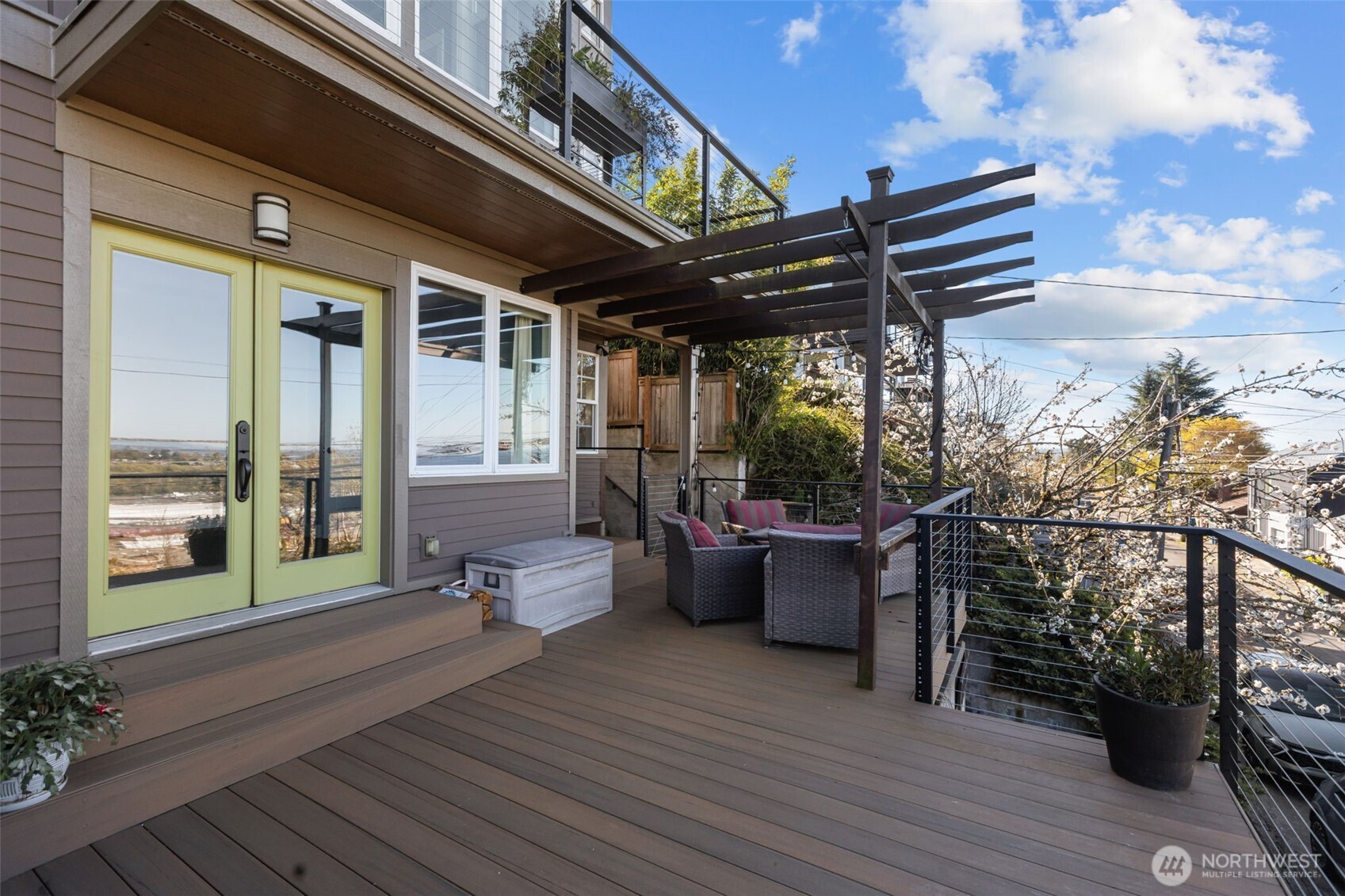 2200 11th Avenue W #A, Seattle, WA 98119