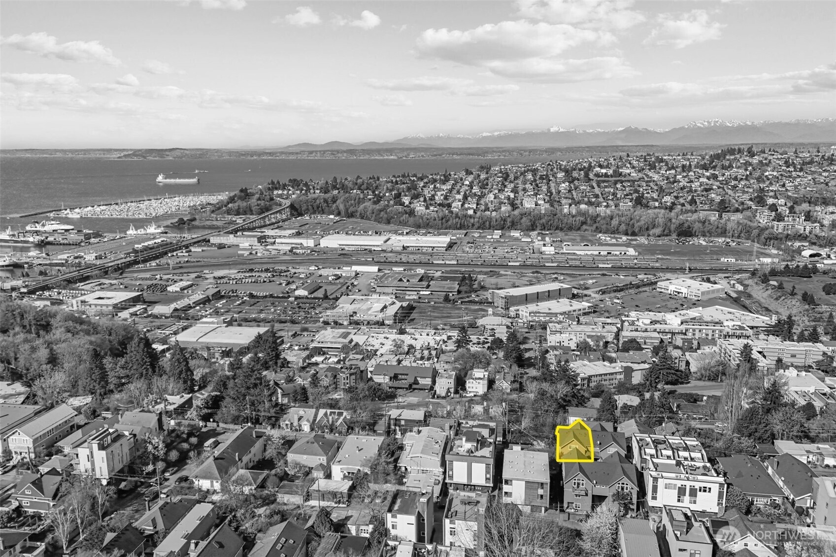 2200 11th Avenue W #A, Seattle, WA 98119