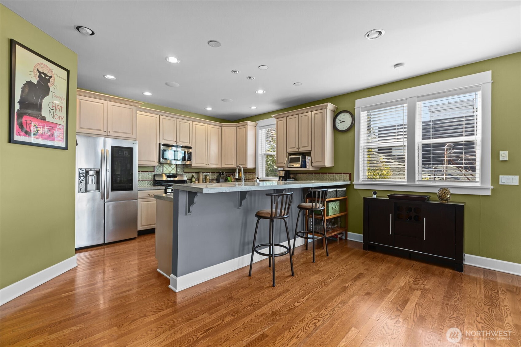 2200 11th Avenue W #A, Seattle, WA 98119