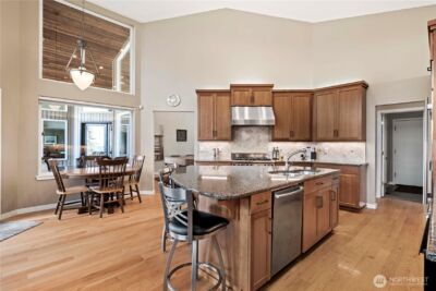 109 211th Place NE, Sammamish, WA 98074 - Photo 12