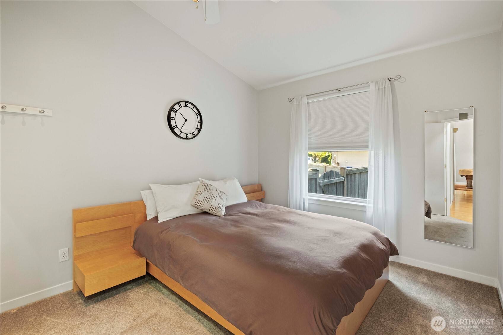 109 211th Place NE, Sammamish, WA 98074