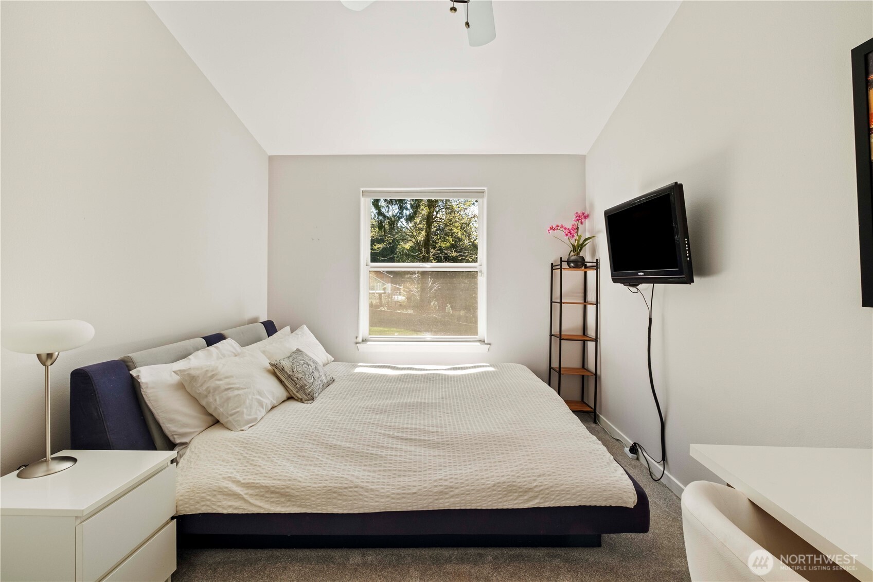 109 211th Place NE, Sammamish, WA 98074
