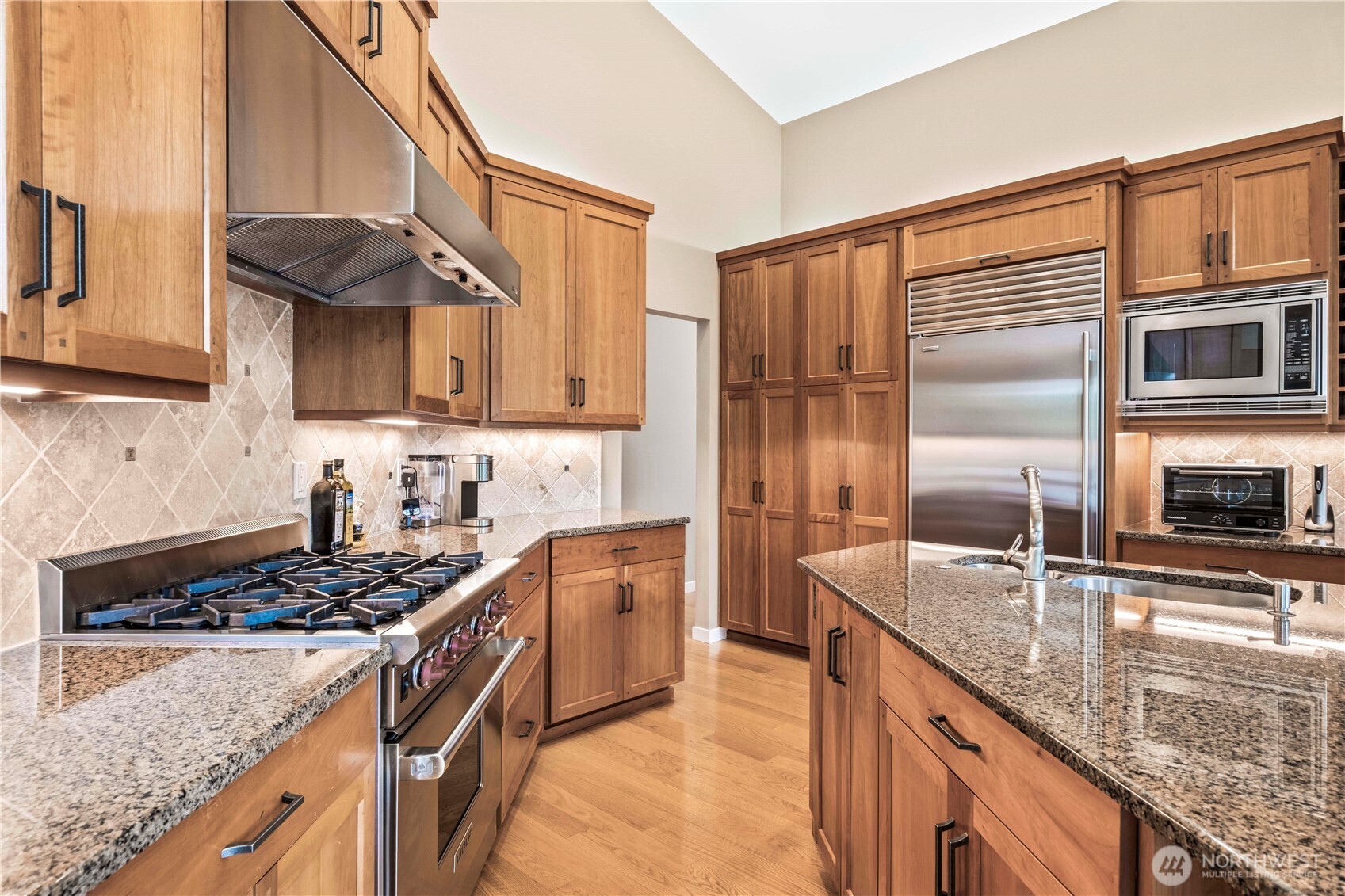 109 211th Place NE, Sammamish, WA 98074