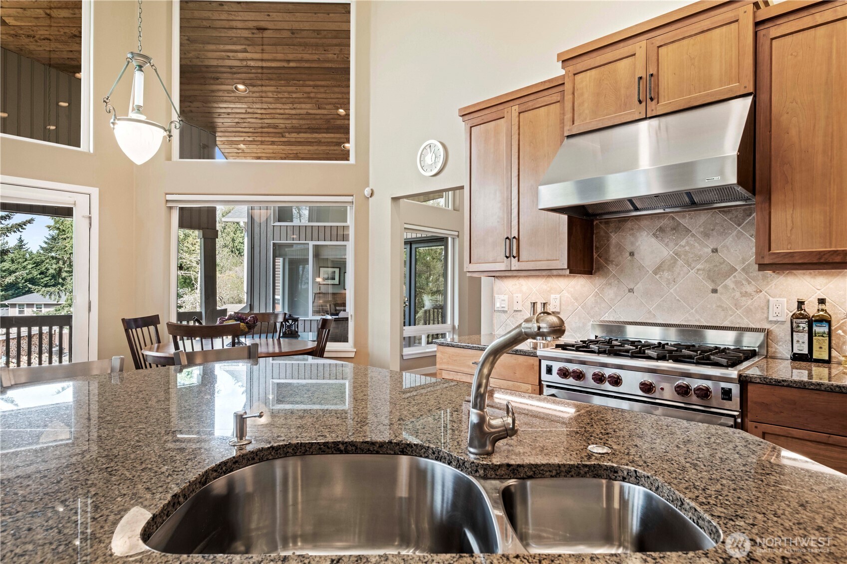 109 211th Place NE, Sammamish, WA 98074