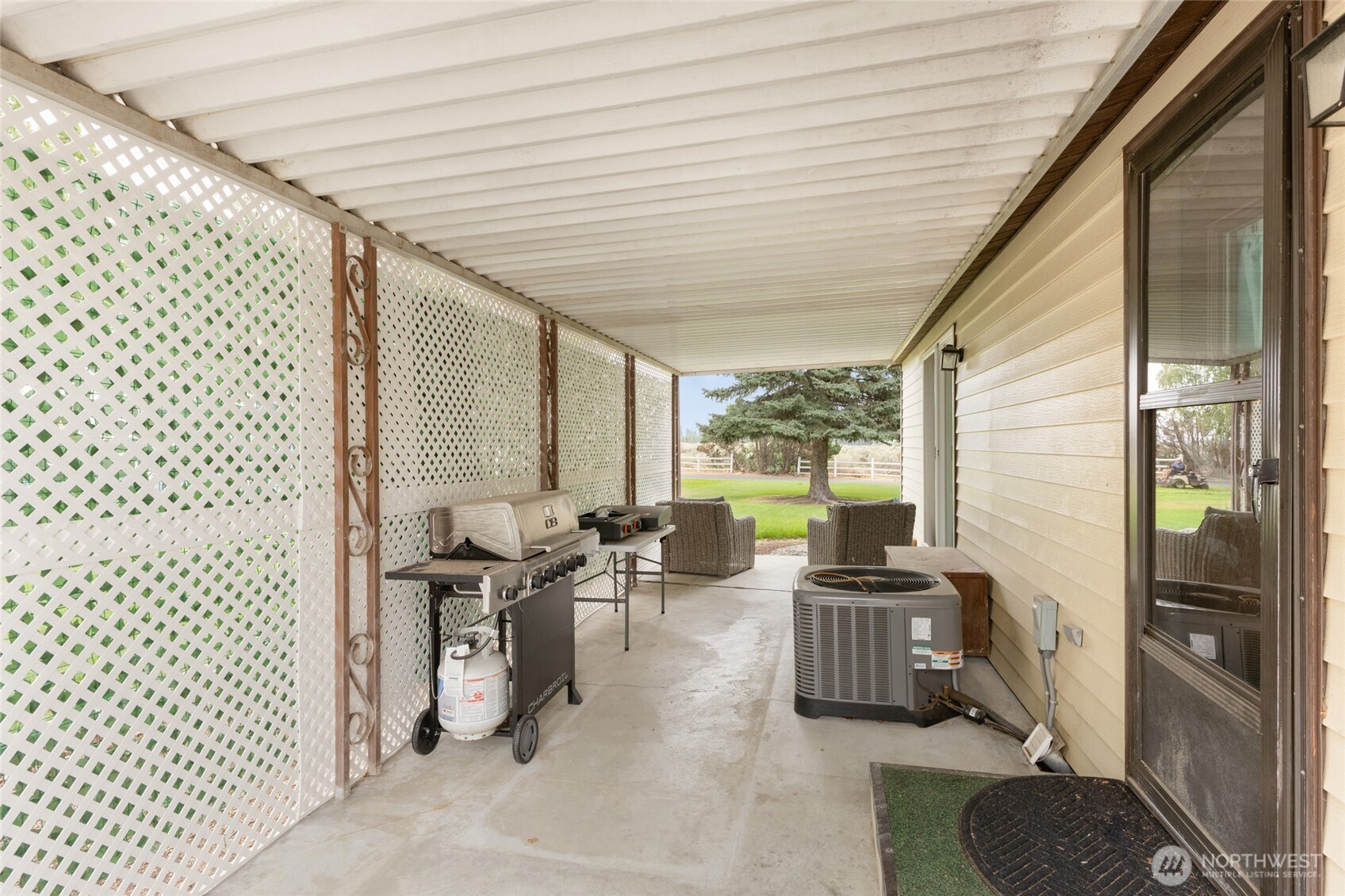 7472 Road F SE #8, Othello, WA 99344