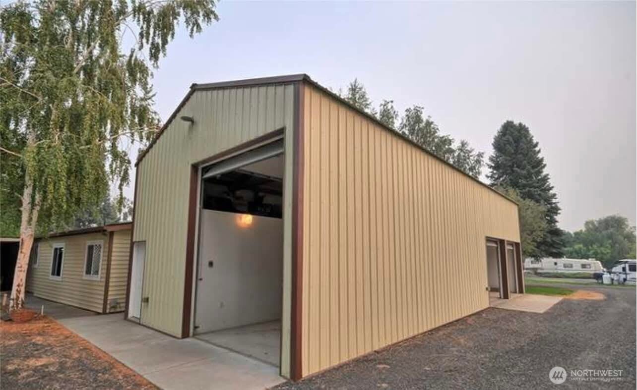 7472 Road F SE #8, Othello, WA 99344