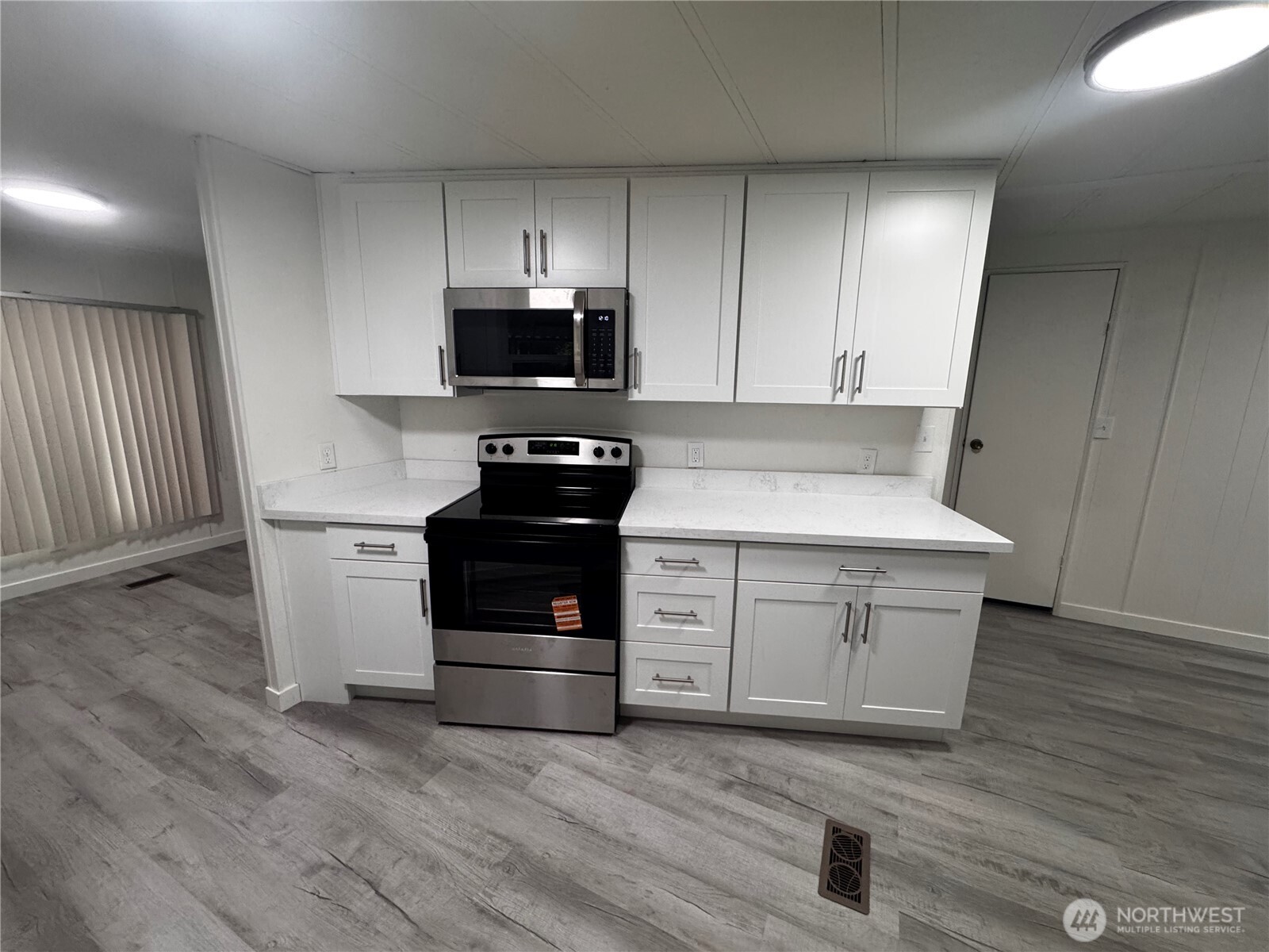 18425 NE 95th Street #76, Redmond, WA 98052