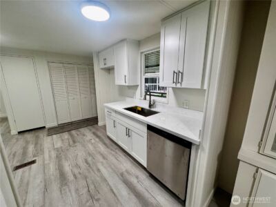 18425 NE 95th Street #76, Redmond, WA 98052 - Photo 8