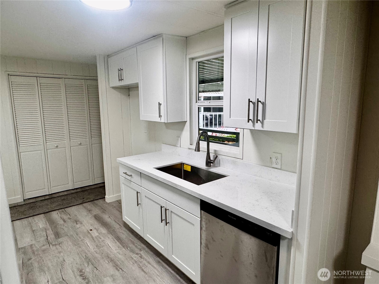 18425 NE 95th Street #76, Redmond, WA 98052