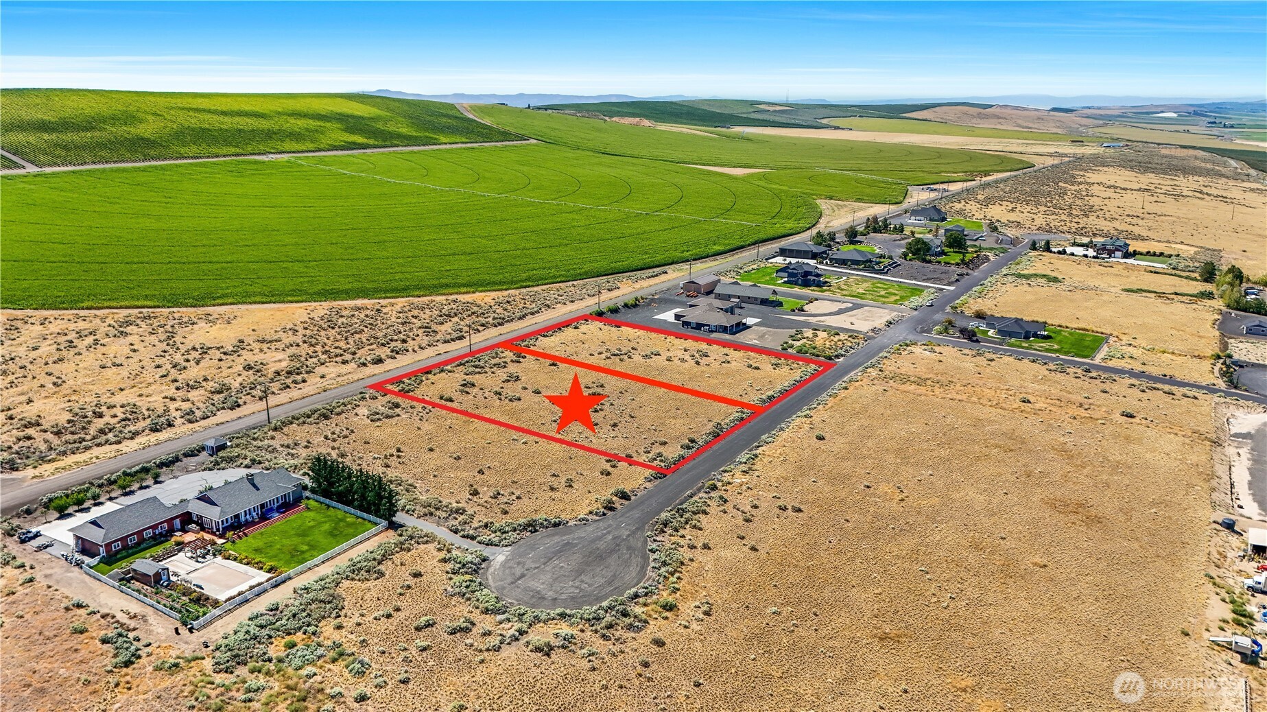 6921 8.9 Road SE, Othello, WA 99344