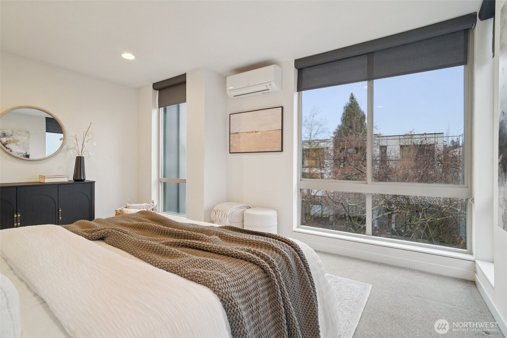 3817 B California Avenue SW, Seattle, WA 98116