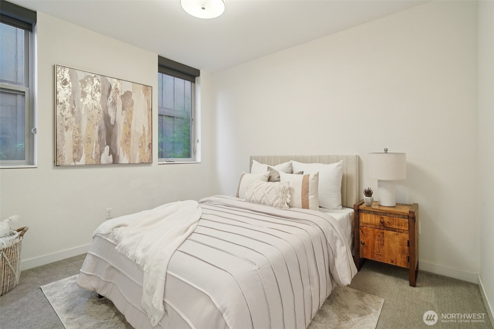 3817 B California Avenue SW, Seattle, WA 98116