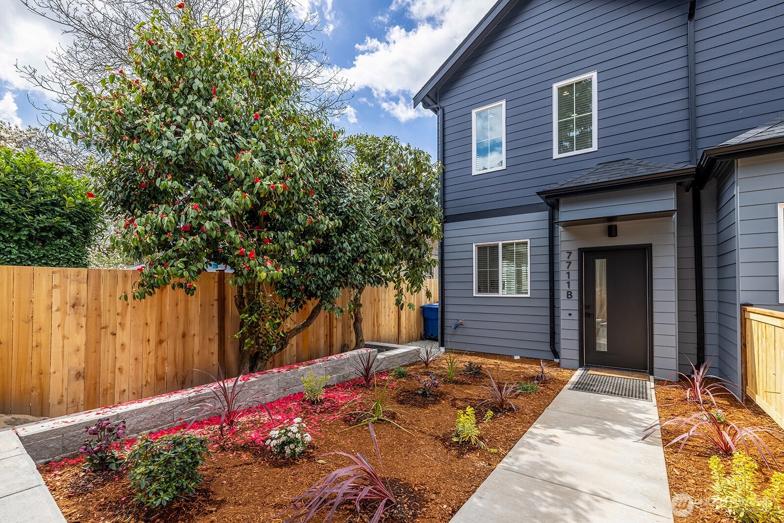 7711 B 11th Avenue SW, Seattle, WA 98106