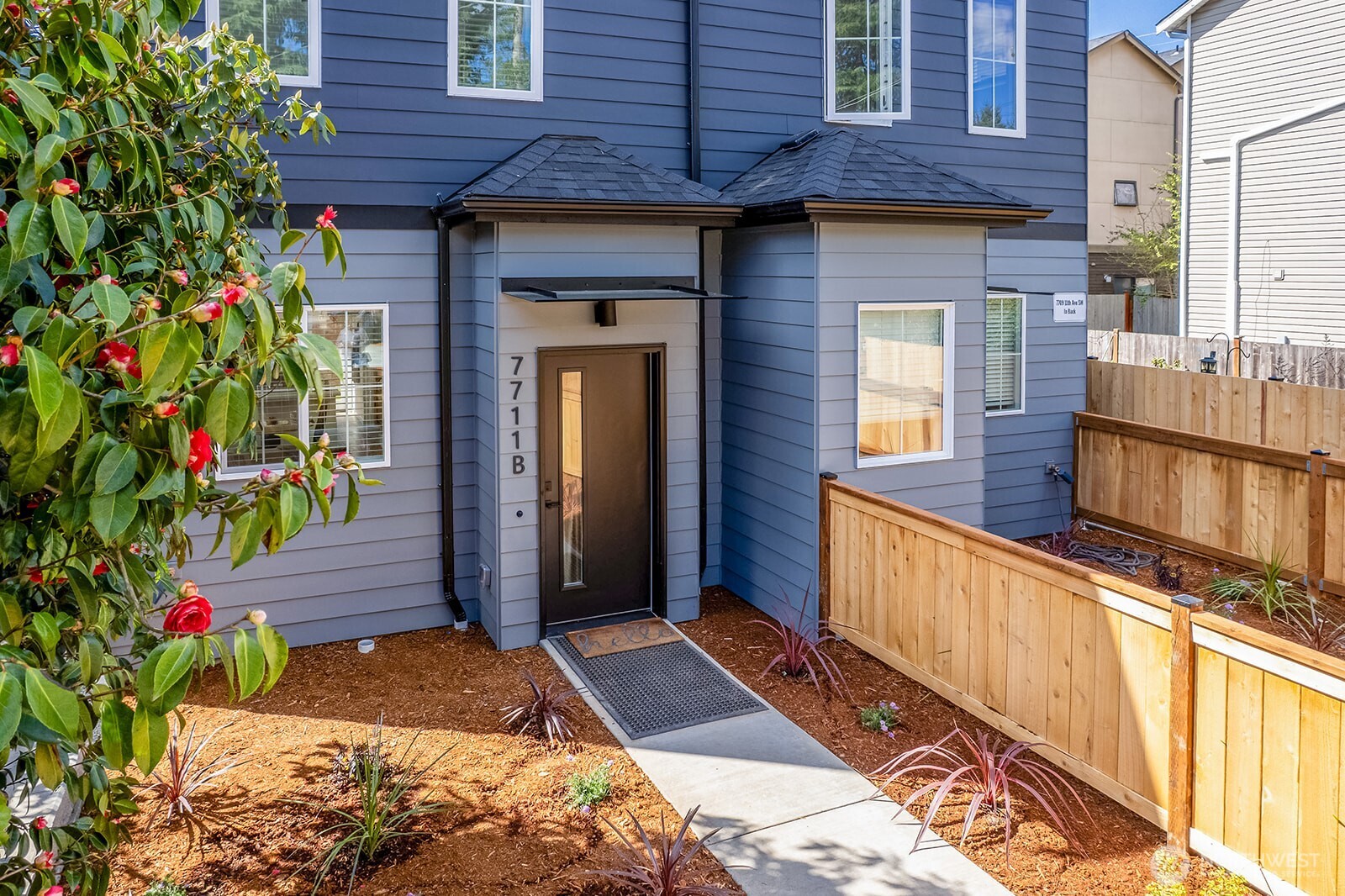 7711 B 11th Avenue SW, Seattle, WA 98106