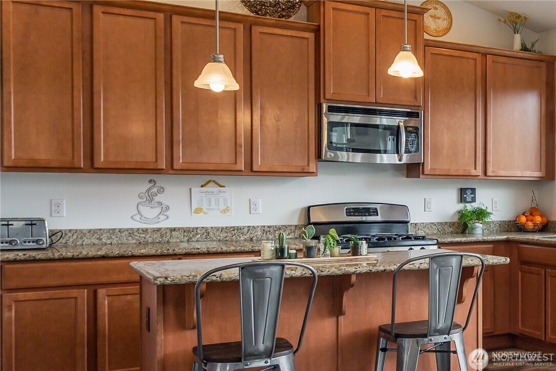 17218 84th Avenue NE, Arlington, WA 98223