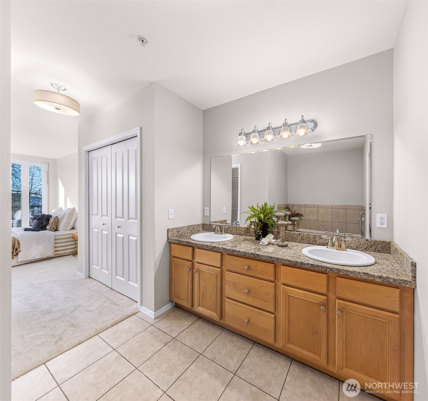 1134 Finnegan Way #304, Bellingham, WA 98225