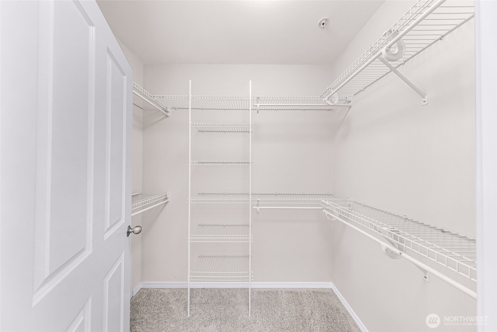 1134 Finnegan Way #304, Bellingham, WA 98225